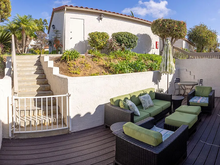 905 Caminito Estrada #A — Photo 7