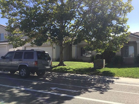 3rd image of 8501 Heritage Hill Dr