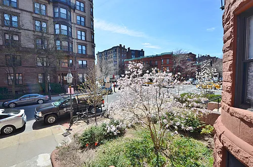 400 Marlborough St #52 Photo 1