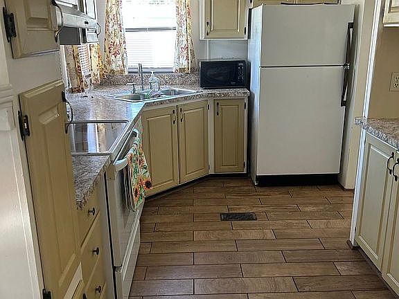 5th image of 8801 E Moonrise Ln Lot 67