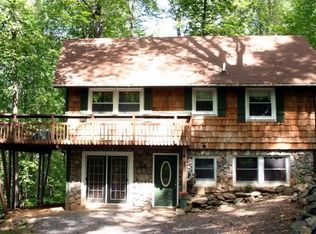 461 Chipmunk Trail Ln, Linden, VA 22642