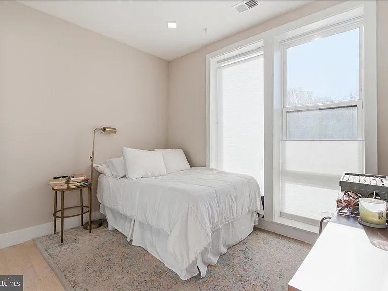 1028 Bladensburg Rd NE #18 — Photo 11