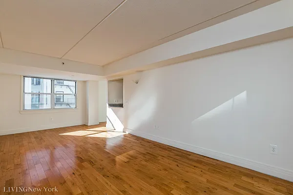 Rented by Living New York | media 10