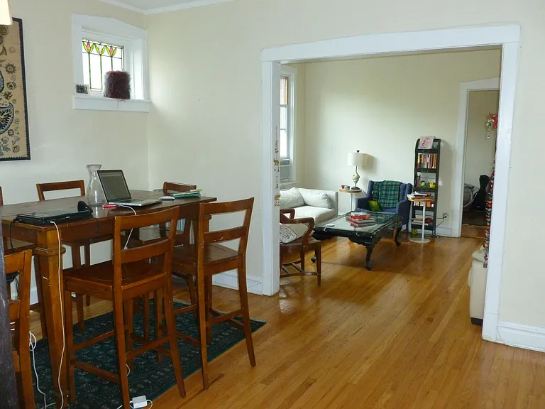 4151 N Ashland Ave — Photo 4