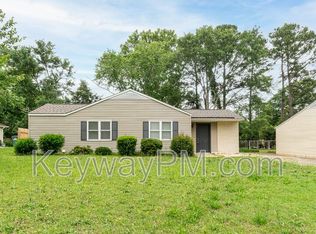 902 Alfred St NE, Aiken, SC 29801