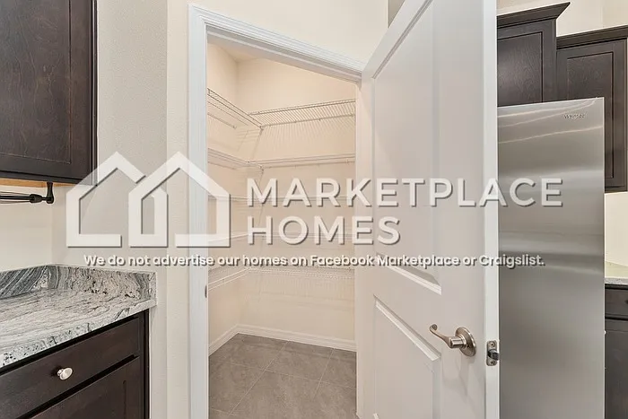 4170 NW 48th Terrace Rd — Photo 10