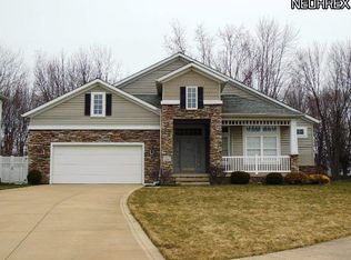 38593 Heritage Ct, Willoughby, OH 44094