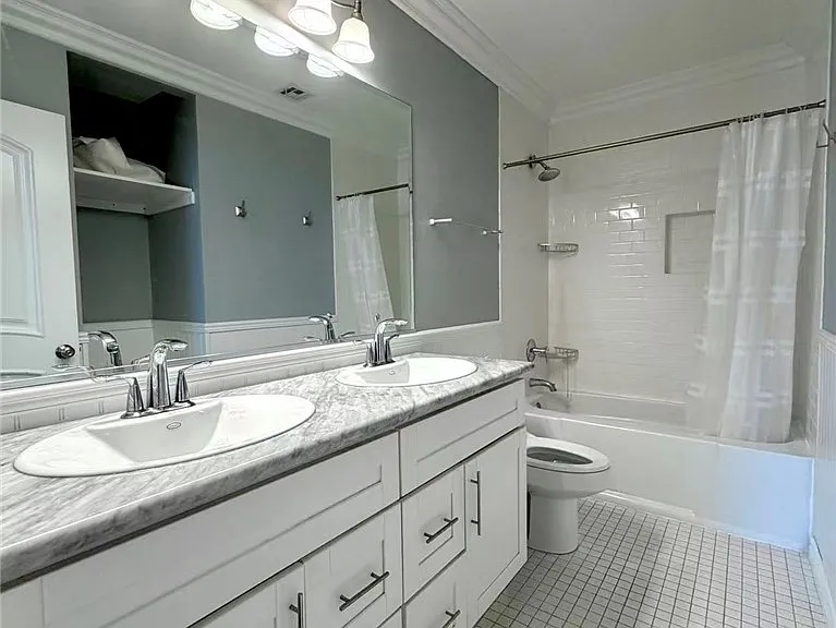 274 S Craig Ave — Photo 11