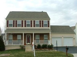 43833 Robindale Ct, Ashburn, VA 20147