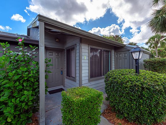 5th image of 190 Limewood Pl #C
