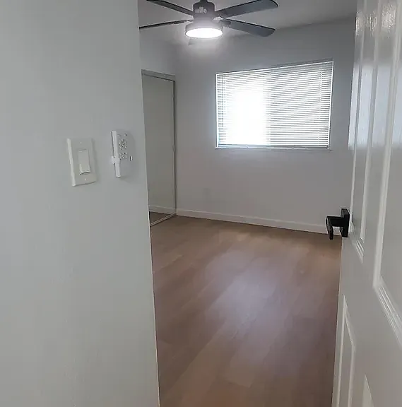 Sierra Gardens — Photo 15