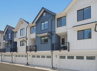 1871 165a St #8, Surrey, BC V3Z9N3