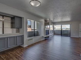 2464 Dexter Ave N #2N, Seattle, WA 98109