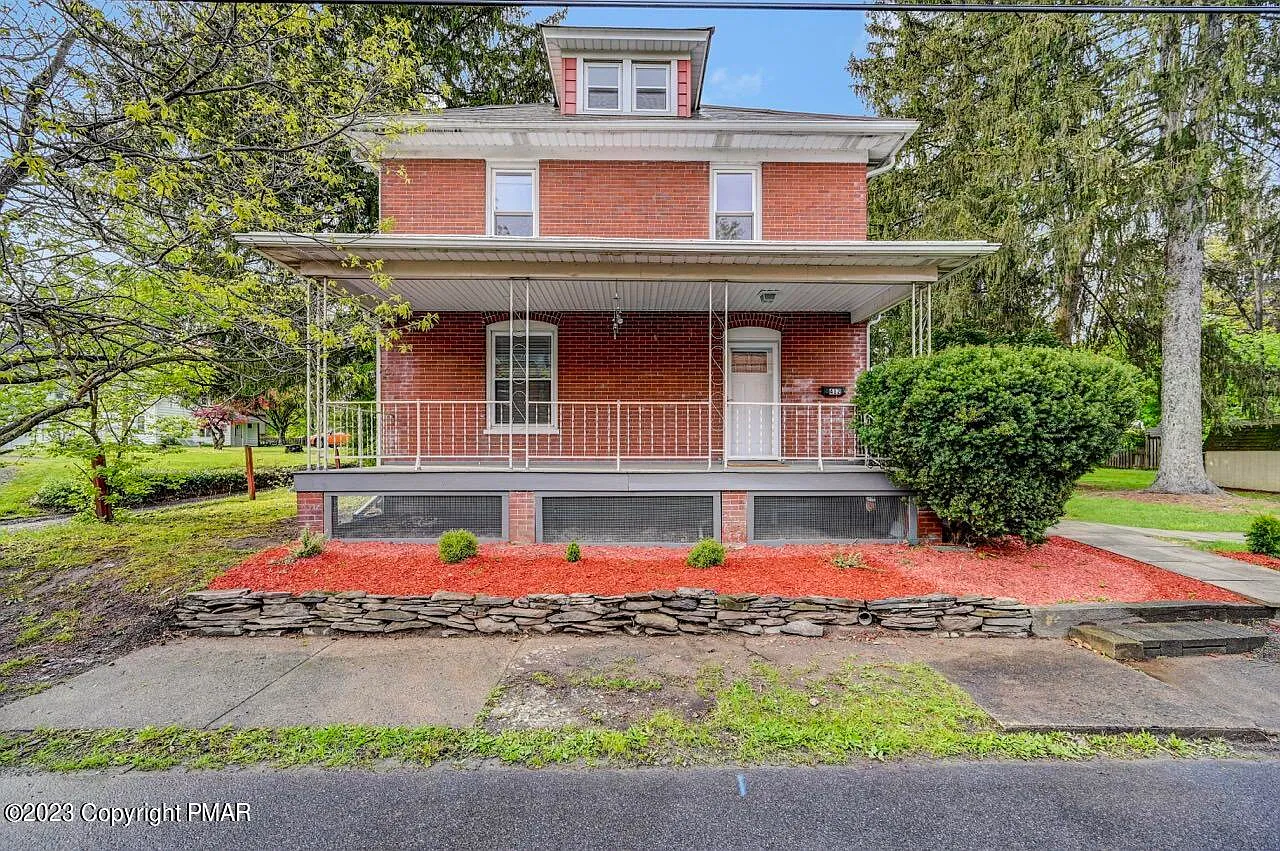 412 Collins St photo 1