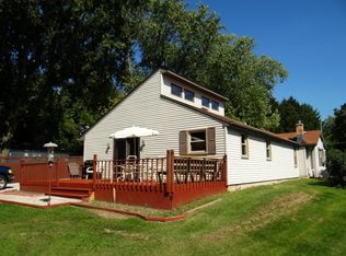 2620 Cozy Acres Rd, Racine, WI 53406