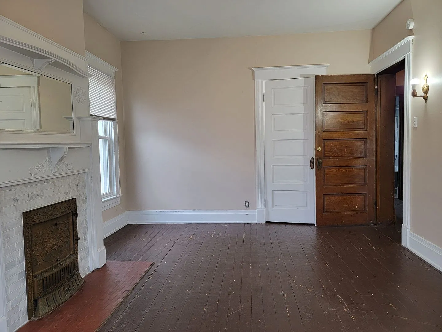 731-733 Wayne Ave — Photo 4