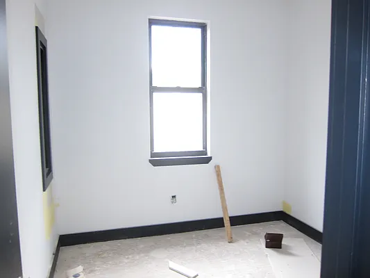 Rented by LC Management USA 1 | media 18