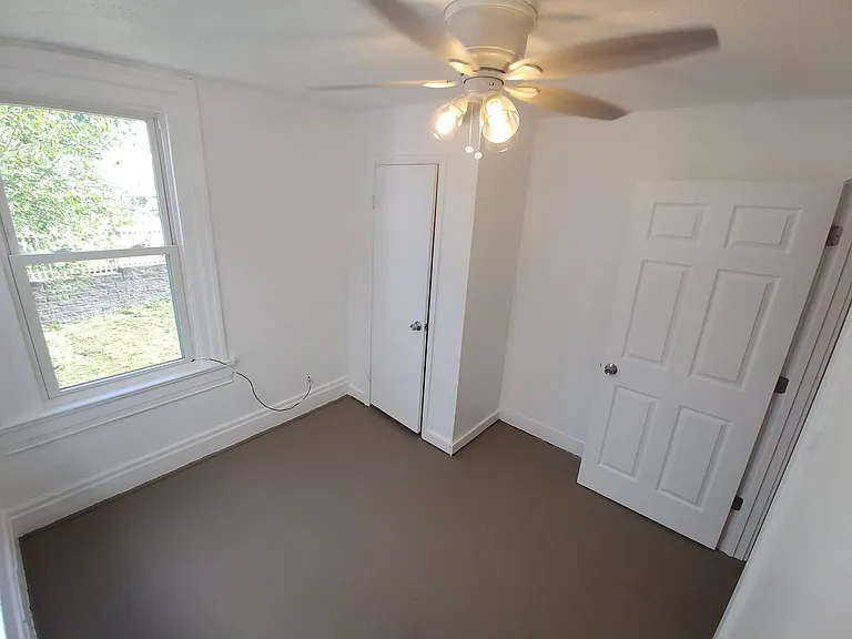 110 Dilworth St — Photo 6