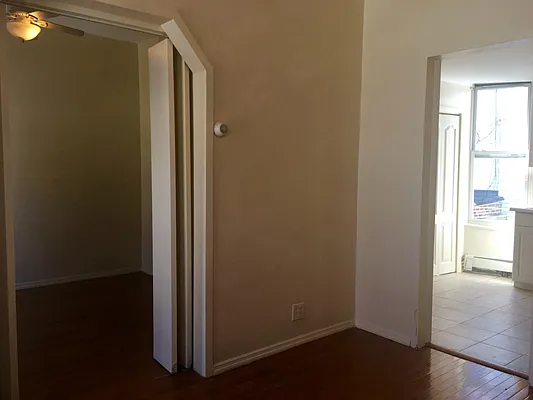 Rented by Keller Williams NYC | media 19