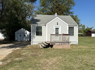 1300 W Rock Falls Rd, Rock Falls, IL 61071