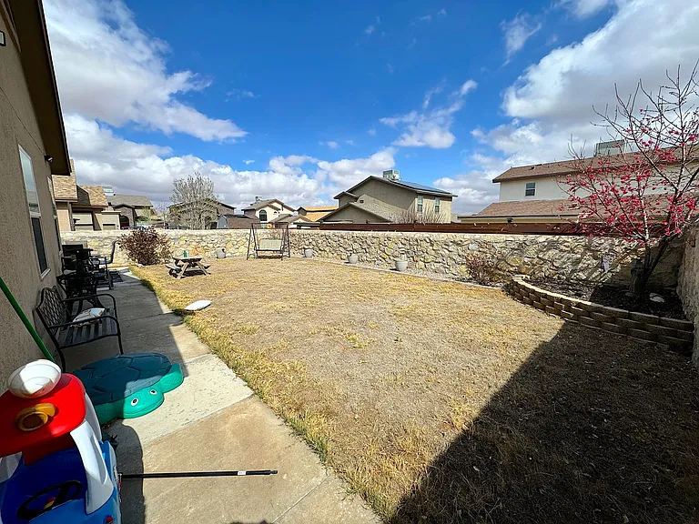 12160 Cherry Wood Ln — Photo 24