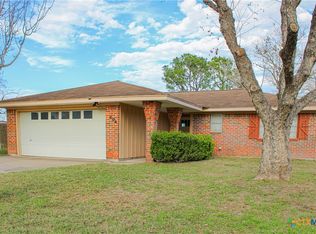 204 Eleanor St, Victoria, TX 77904