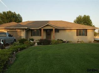 20015 Captain Morgan Ct, Plattsmouth, NE 68048