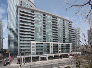 25 Lower Simcoe St #1718, Toronto, ON M5J 3A1