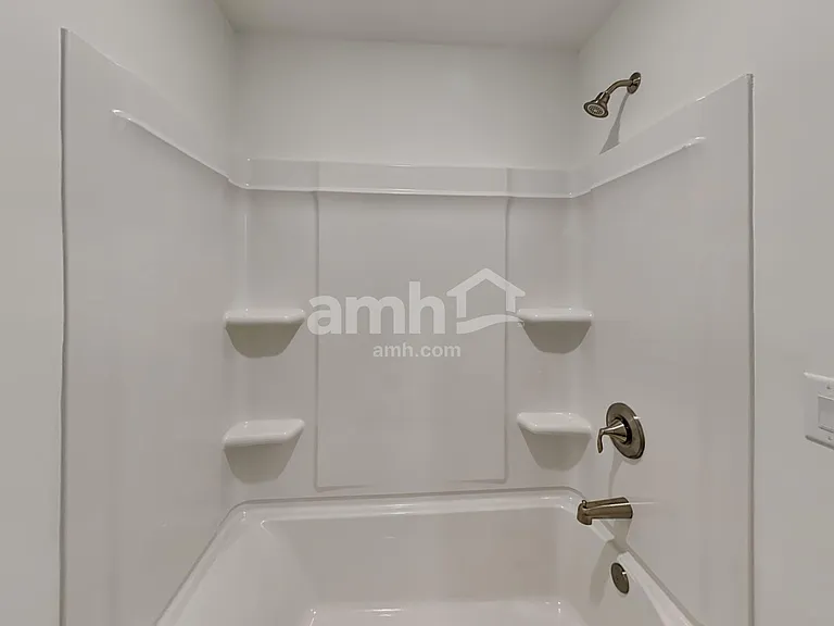 1043 Highland Walk — Photo 24
