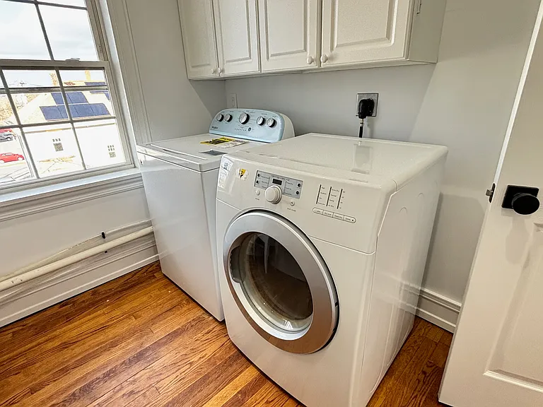 2nd Fl-Laundry Room
