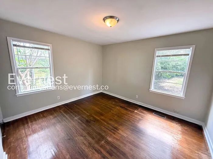 1536 17th St SW — Photo 16