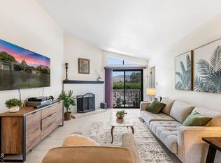 6392 Katherine Rd #A, Simi Valley, CA 93063