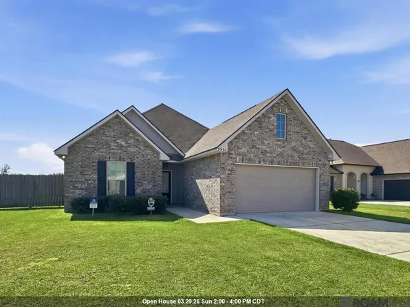 8880 Providence Dr, Denham Springs, LA 70726