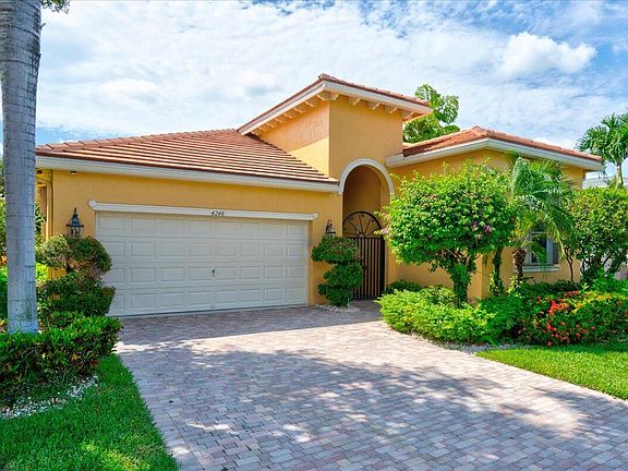 3rd image of 4248 Imperial Isle Drive