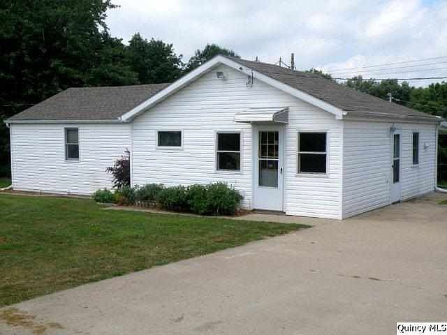 Home for Sale in Quincy, IL $72,000