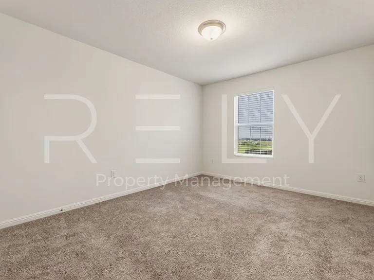 518 Woodpecker Run — Photo 26