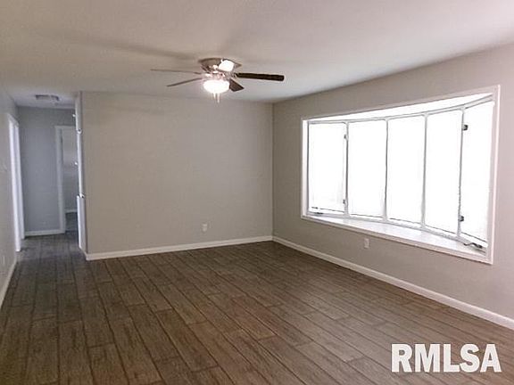 2nd image of 410 Maple Rd