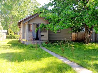 1207 10th St, La Grande, OR 97850