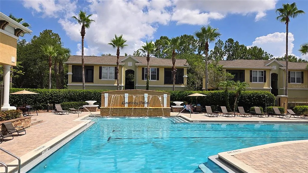 2 bed, 2.0 bath, 1045 sqft, $1,595 — Photo 3