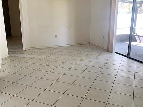 5th image of 652 Caribou Ct