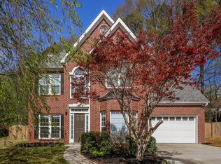802 Pinder Point Ct, Lawrenceville, GA 30043