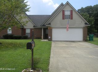 4517 Andover Ln, Horn Lake, MS 38637