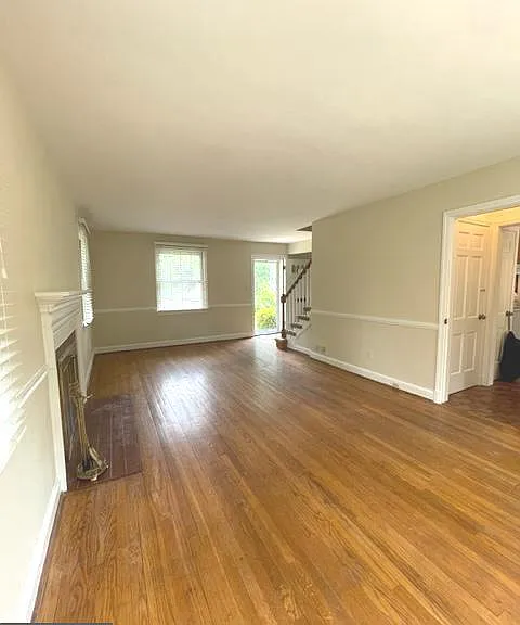 4408 Glenridge St — Photo 9