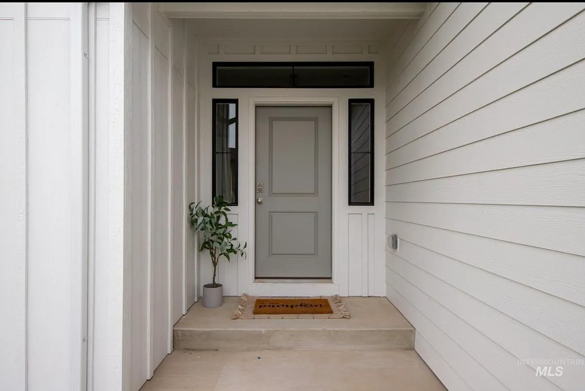 2059 S Grand Fork Way — Photo 3