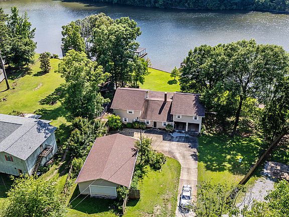 4th image of 699 Lakeview Hts