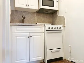 Rented by City Connections Realty