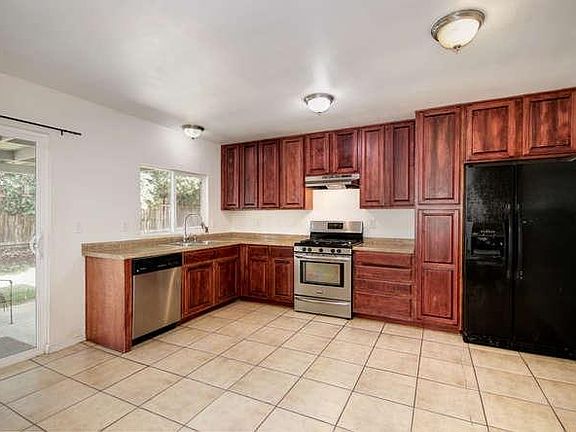 2nd image of 149 Loveland Way