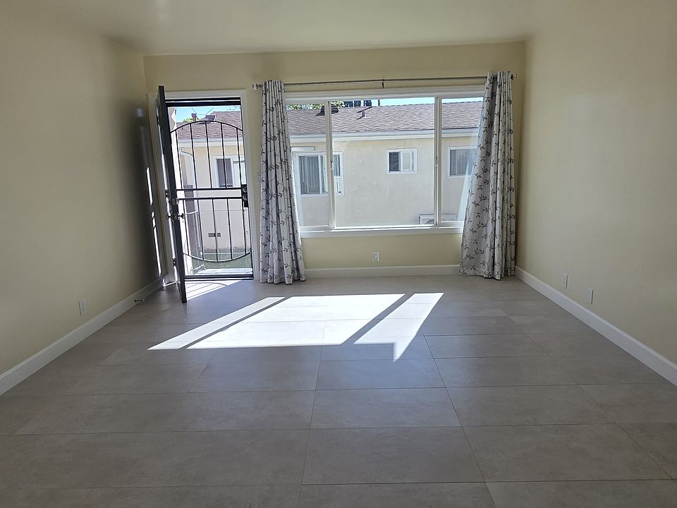 1st image of 1807 S Curtis Ave #B