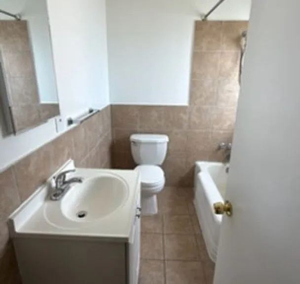 1777 Hester Ave — Photo 6