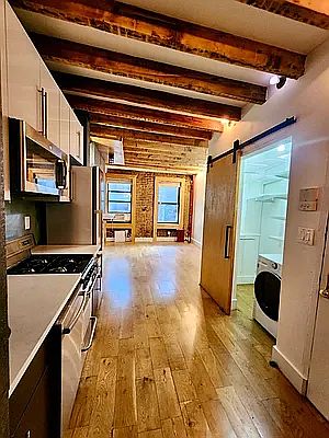 2nd image of 40 Horatio St #114